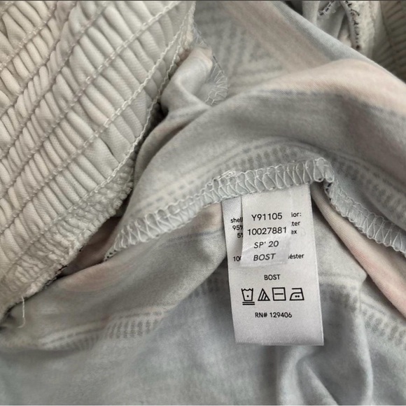 VENUS Multicolor Striped Halter Jumpsuit - Picture 6 of 8